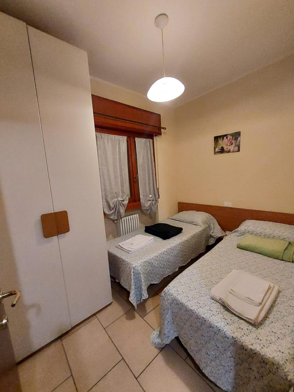 Vida Loca Apartments La Madonnina Песк'єра-дель-Гарда Екстер'єр фото